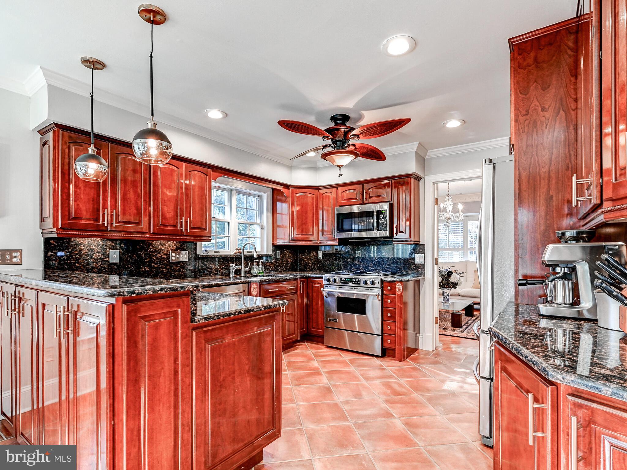 ASHLAND - Residential