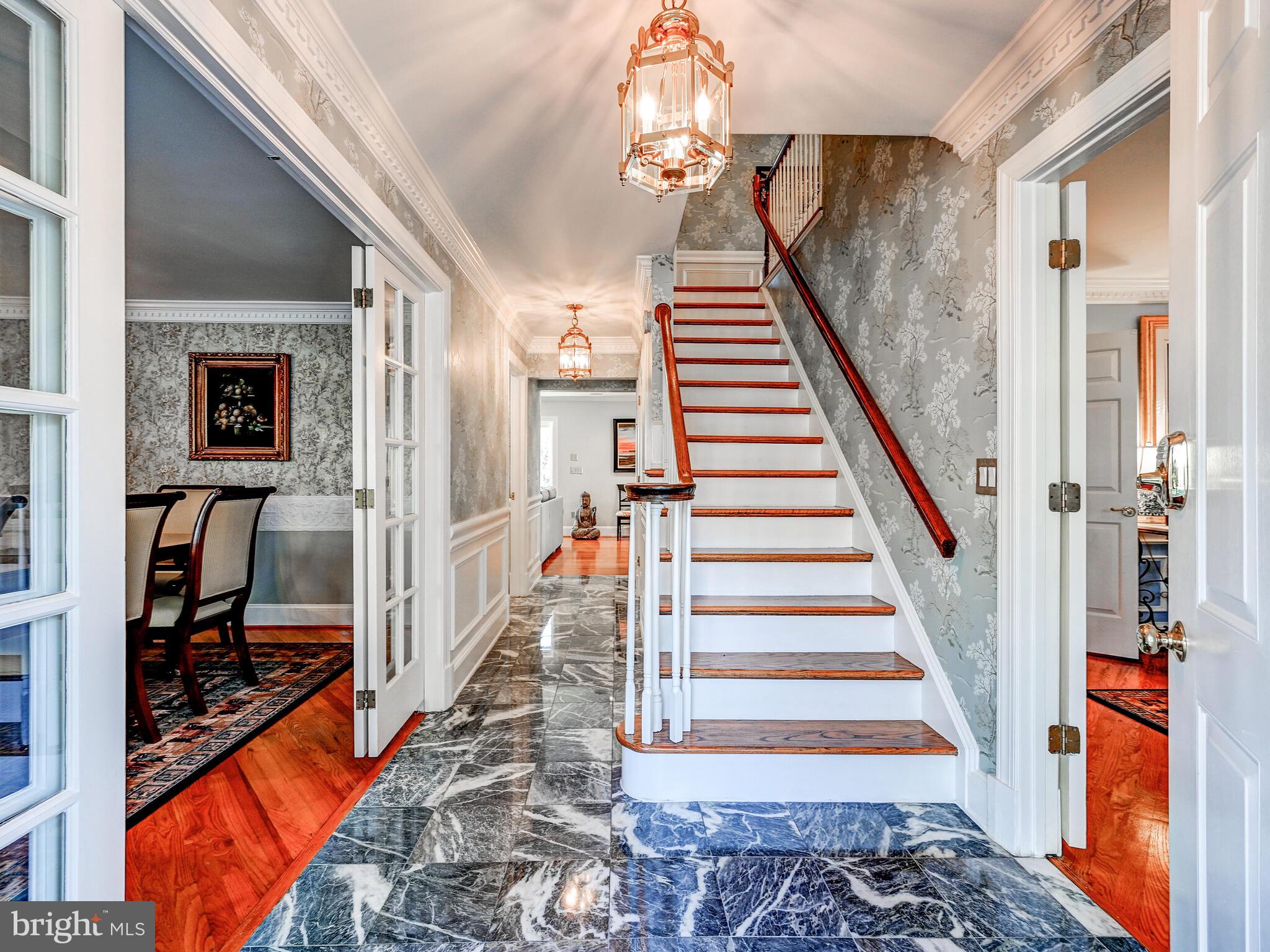 ASHLAND - Residential