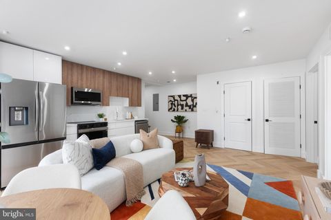 1124 FLORIDA NE 303 WASHINGTON DC 20002