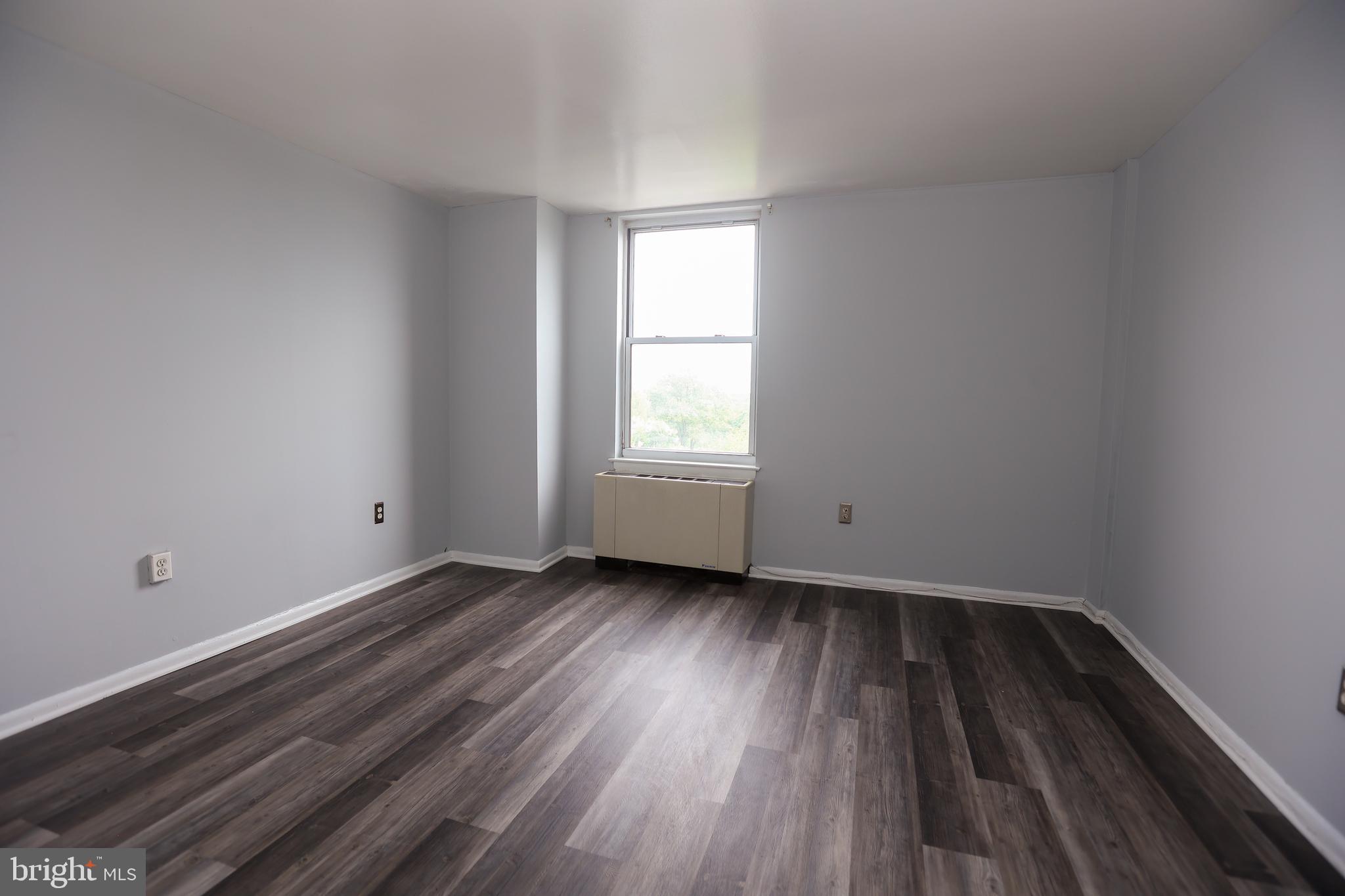 ROXBOROUGH - Residential Lease