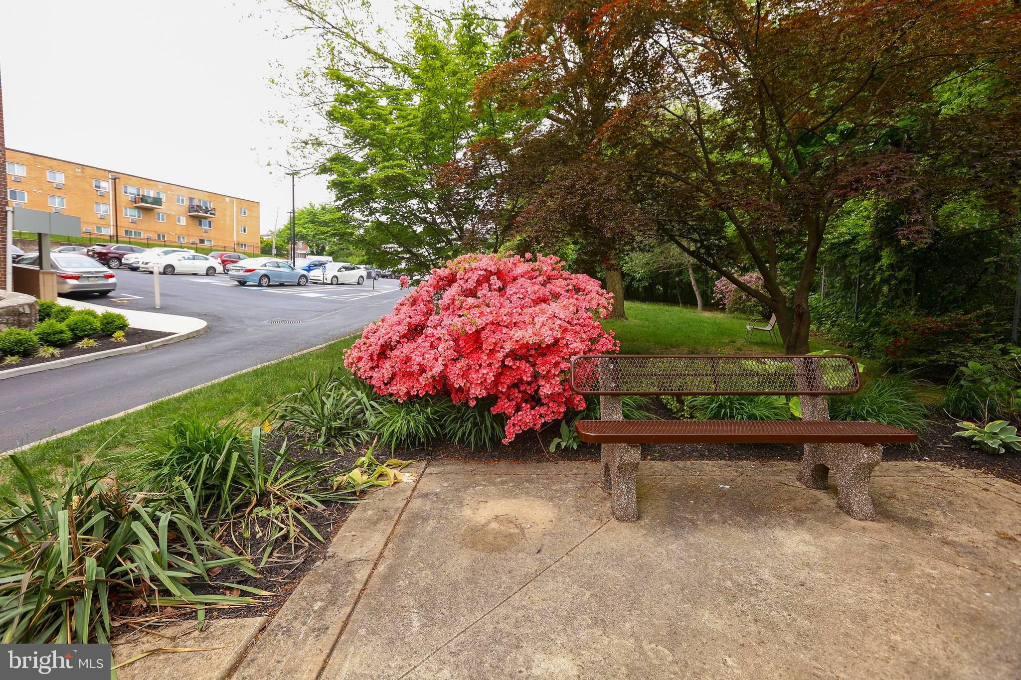 ROXBOROUGH - Residential Lease