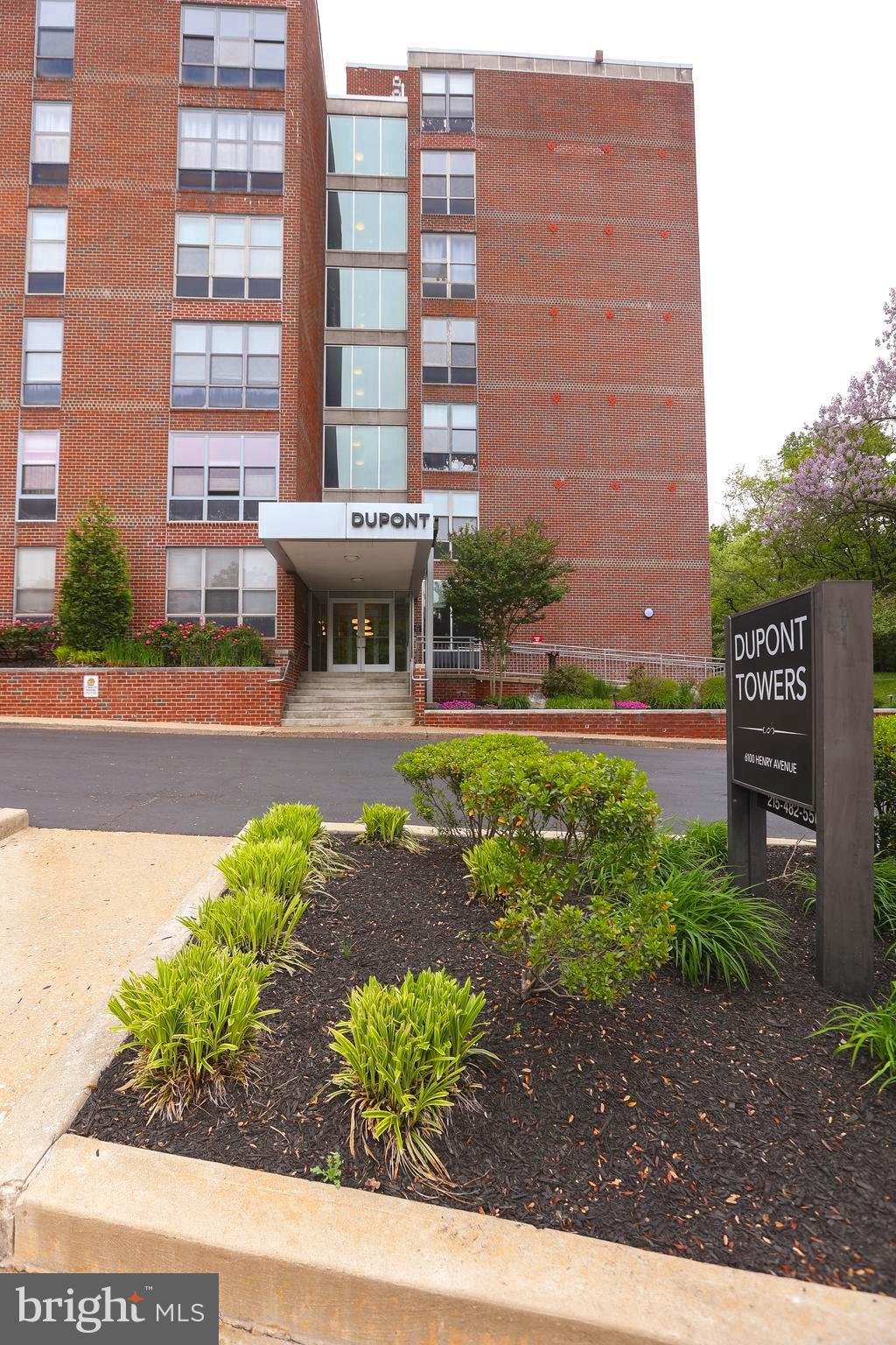 ROXBOROUGH - Residential Lease