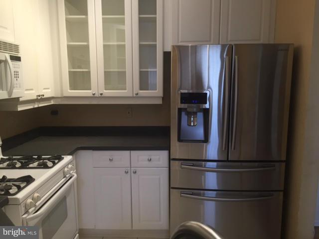 WESTBRIAR - Residential Lease