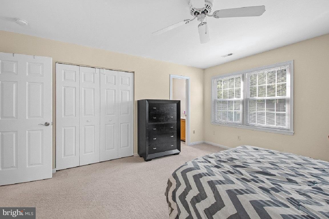 TWIN COVE - Residential