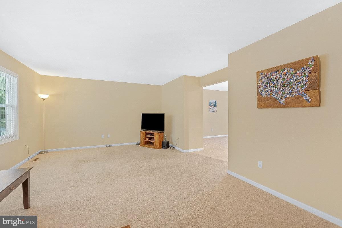 TWIN COVE - Residential