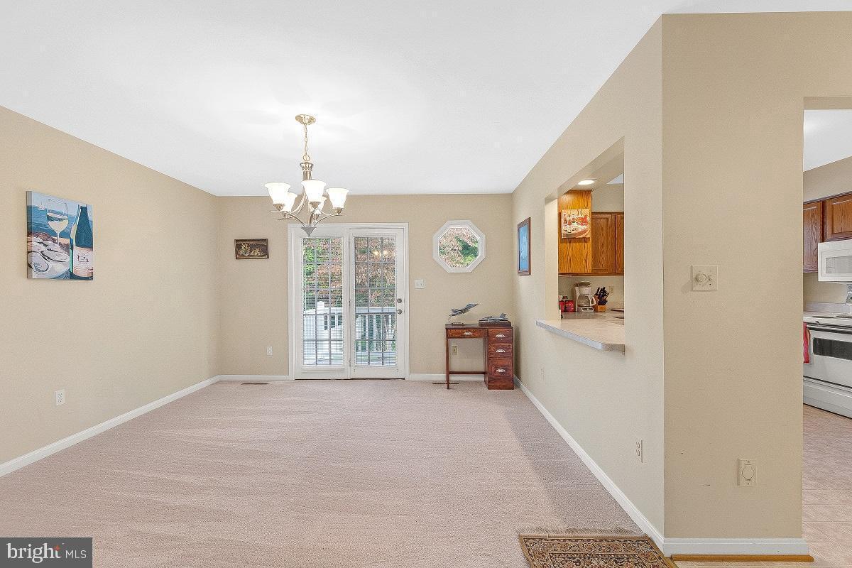 TWIN COVE - Residential