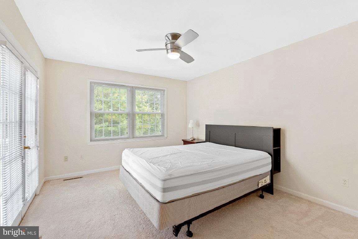 TWIN COVE - Residential