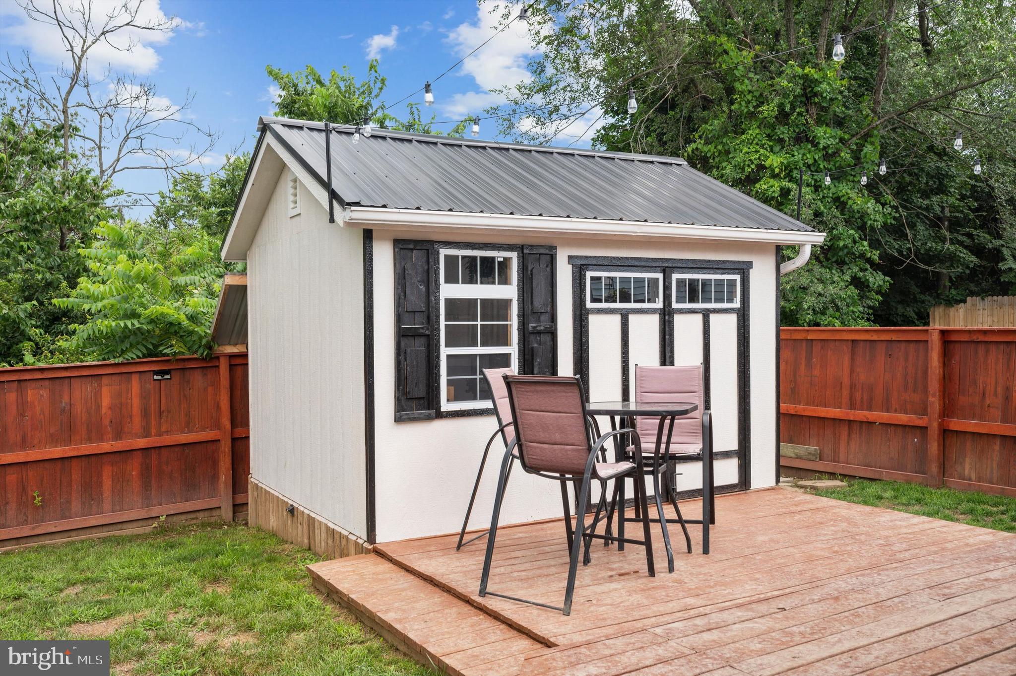 BERKELEY PLACE - Residential