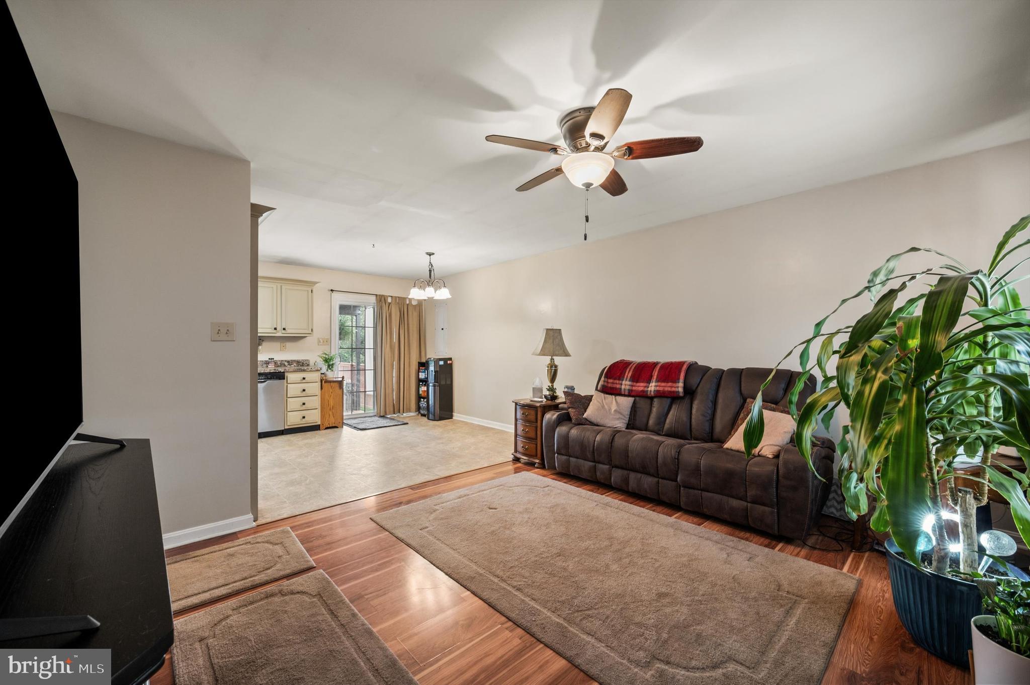 BERKELEY PLACE - Residential