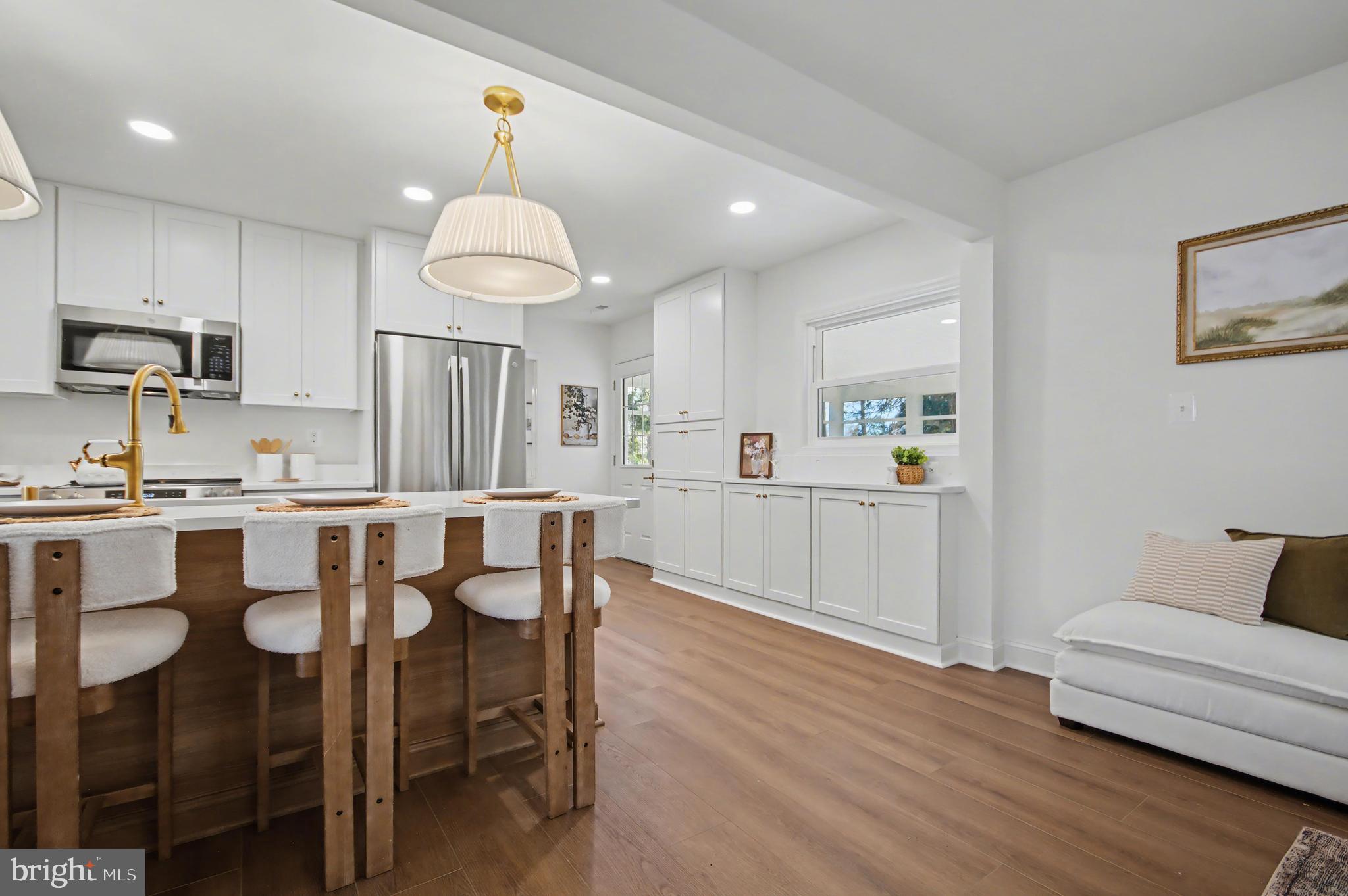 HILLSMERE ESTATES - Residential