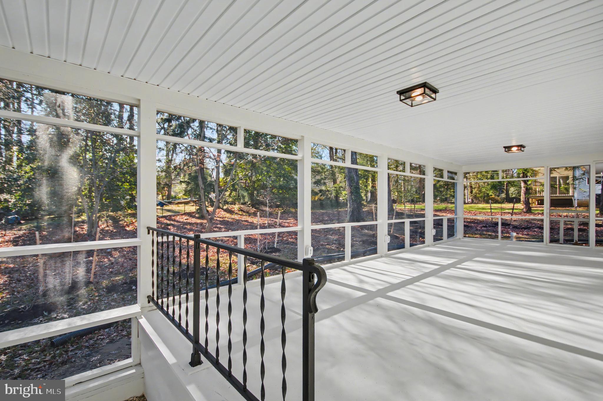 HILLSMERE ESTATES - Residential