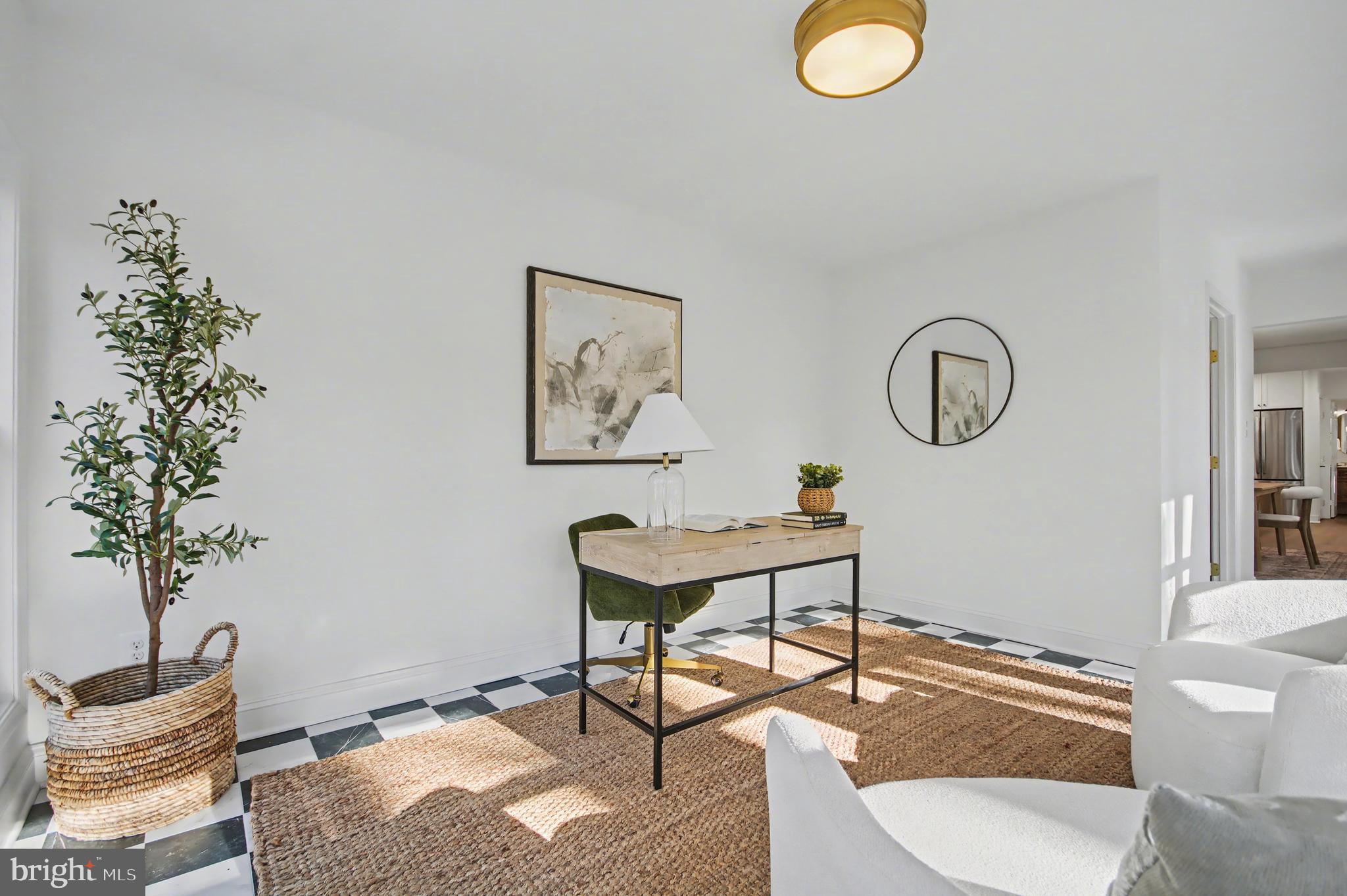 HILLSMERE ESTATES - Residential