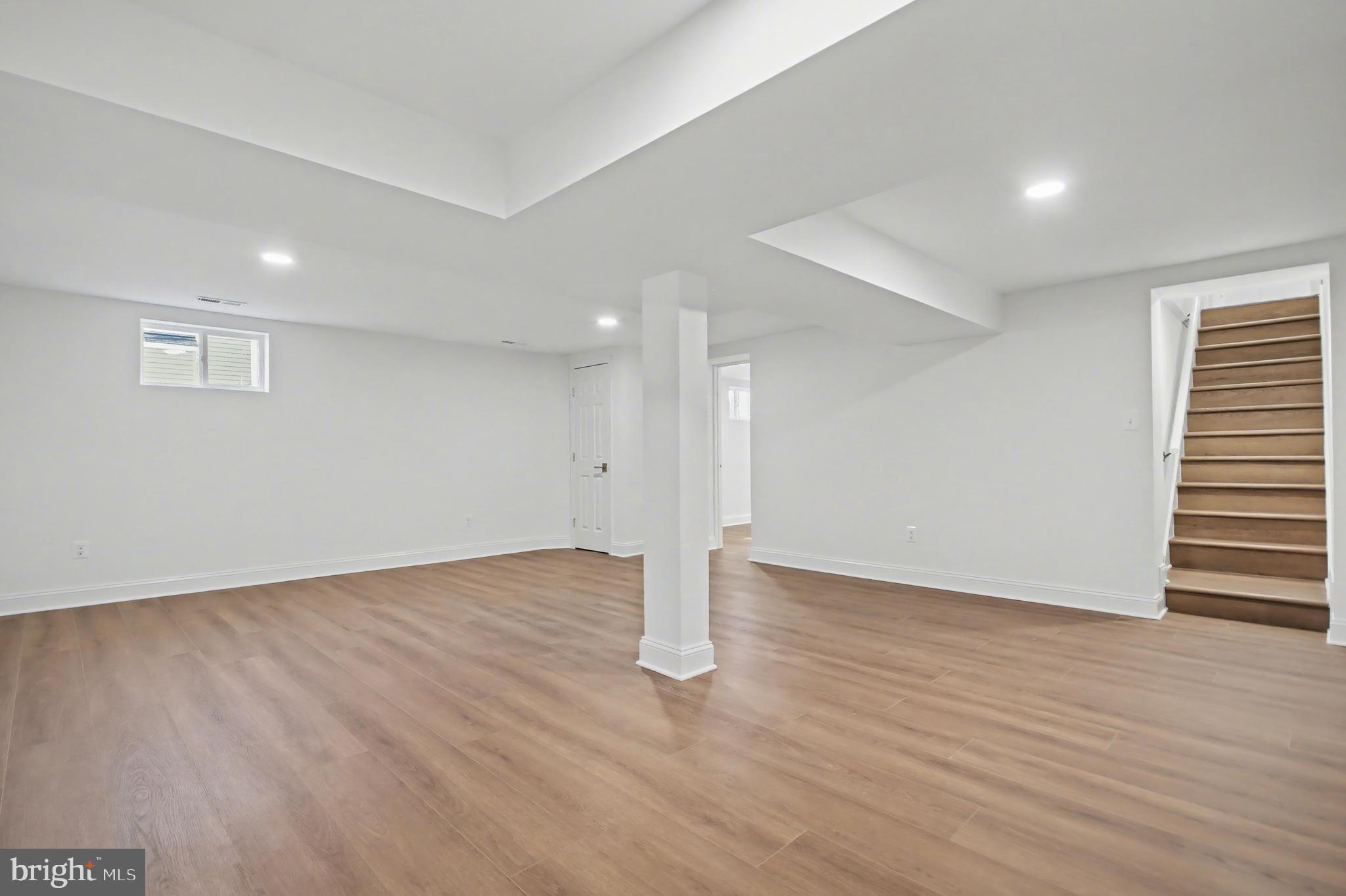 HILLSMERE ESTATES - Residential