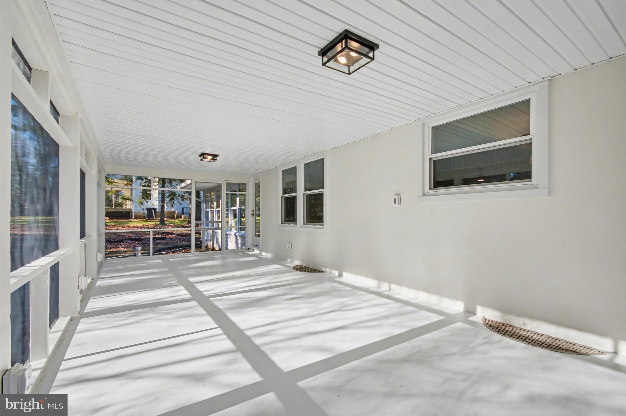 HILLSMERE ESTATES - Residential