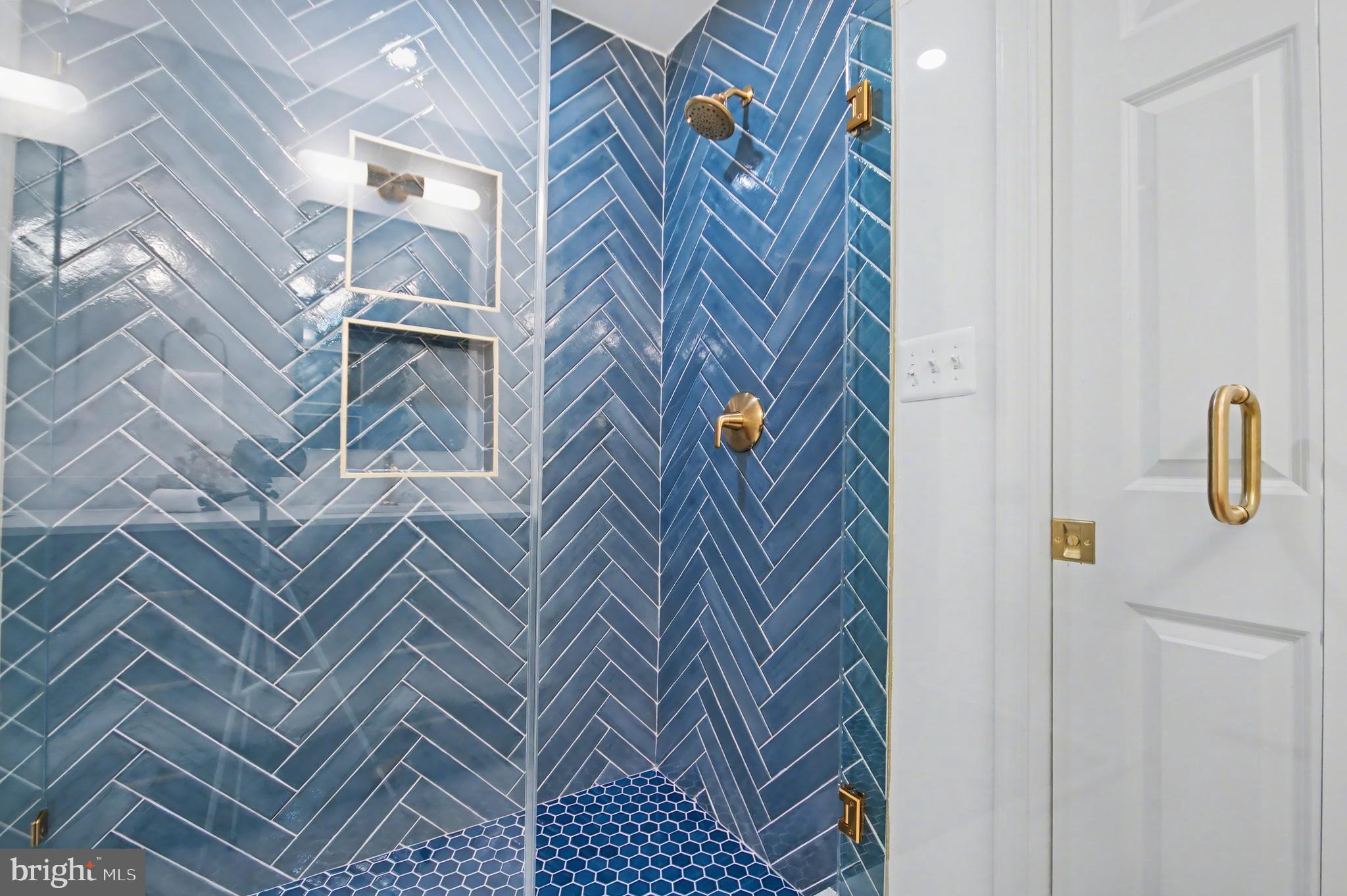 HILLSMERE ESTATES - Residential