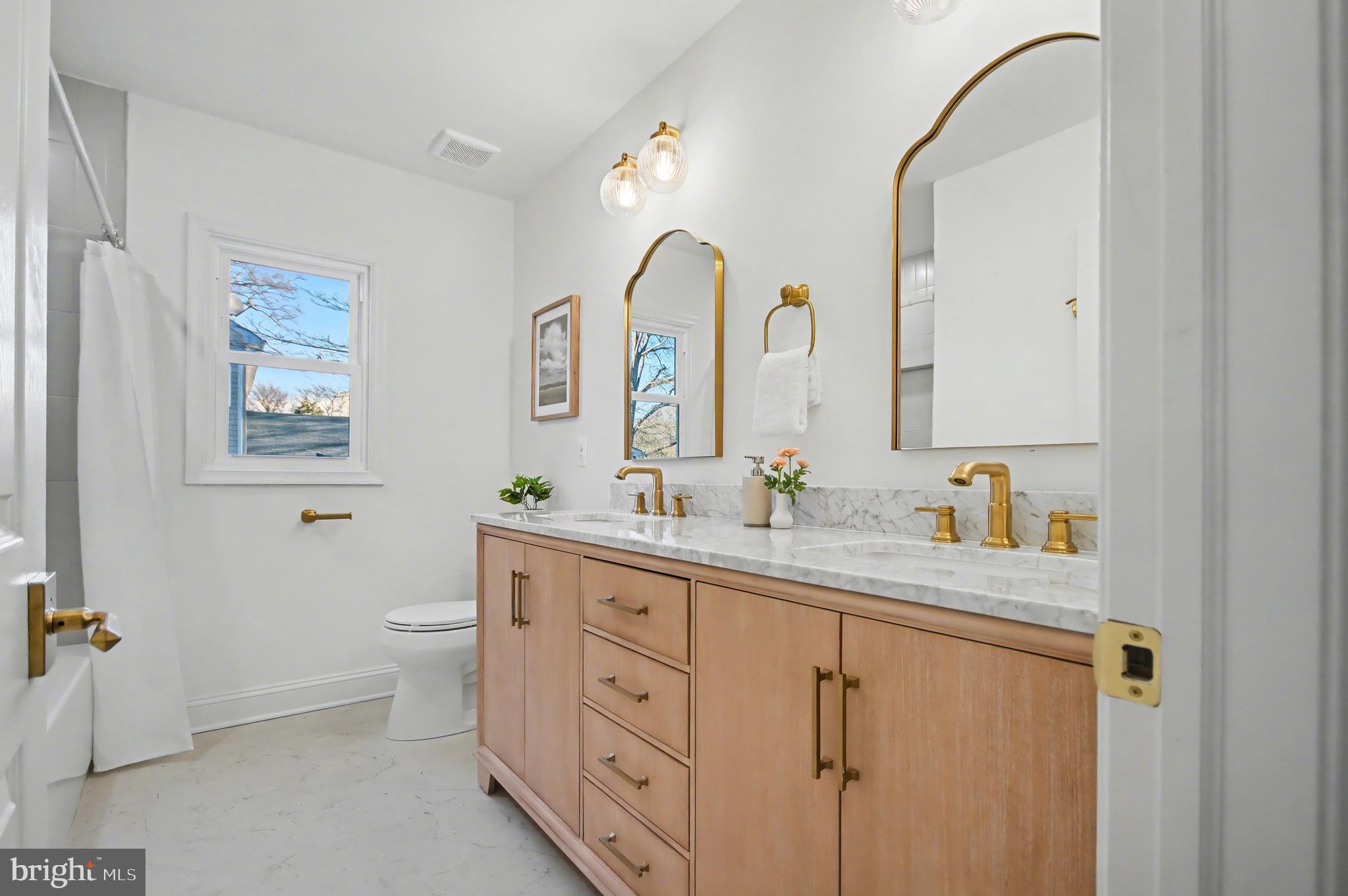 HILLSMERE ESTATES - Residential