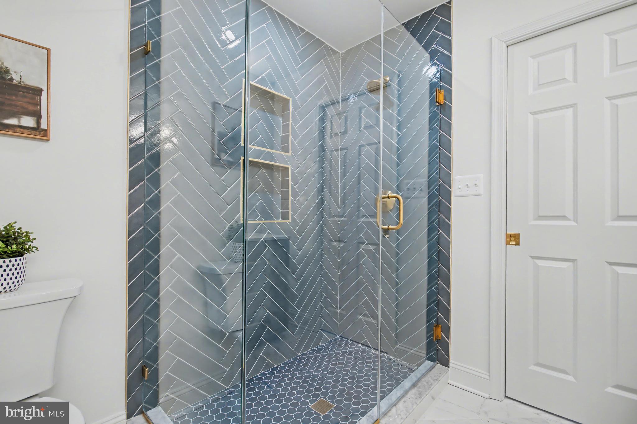 HILLSMERE ESTATES - Residential