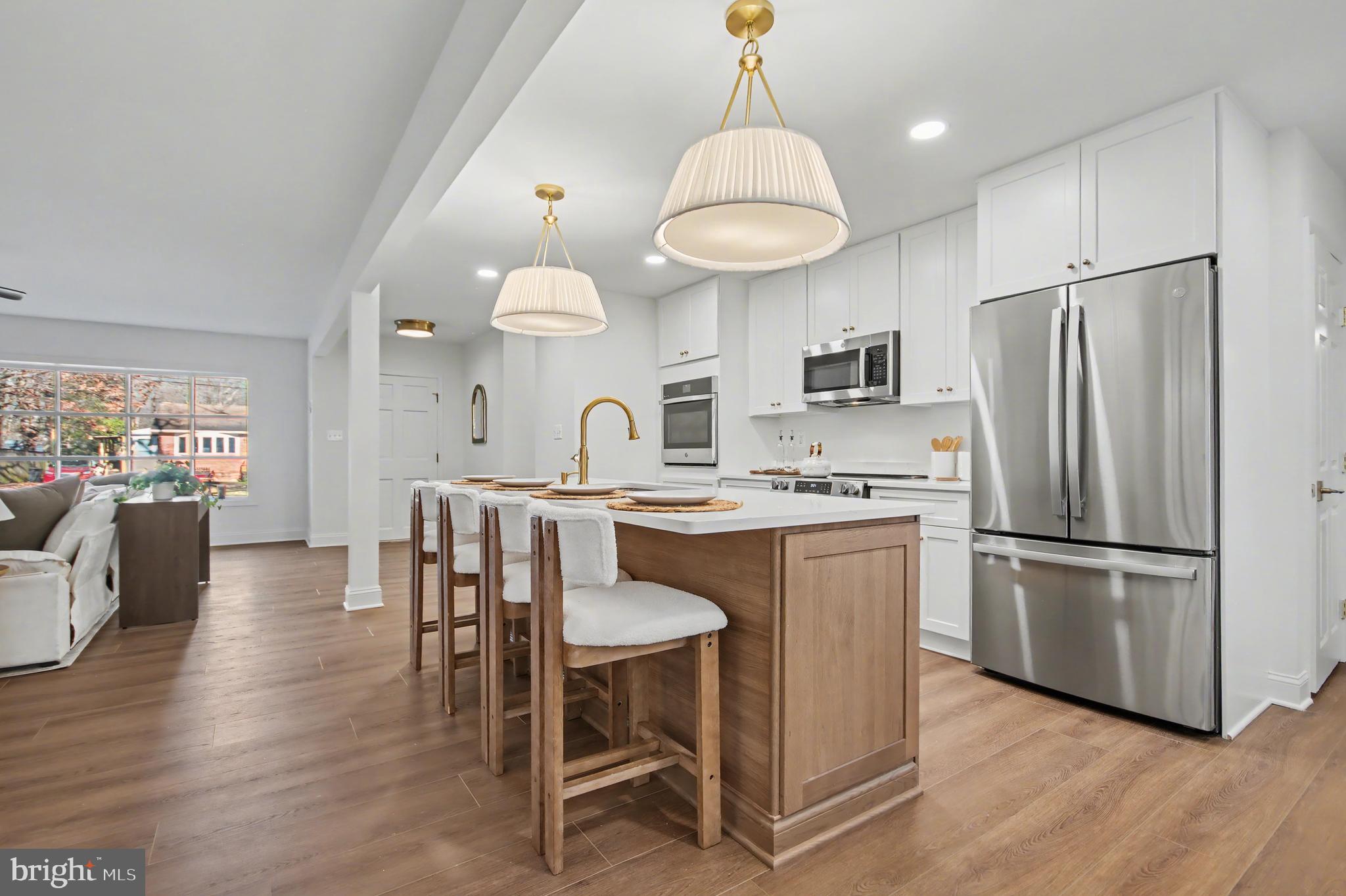 HILLSMERE ESTATES - Residential