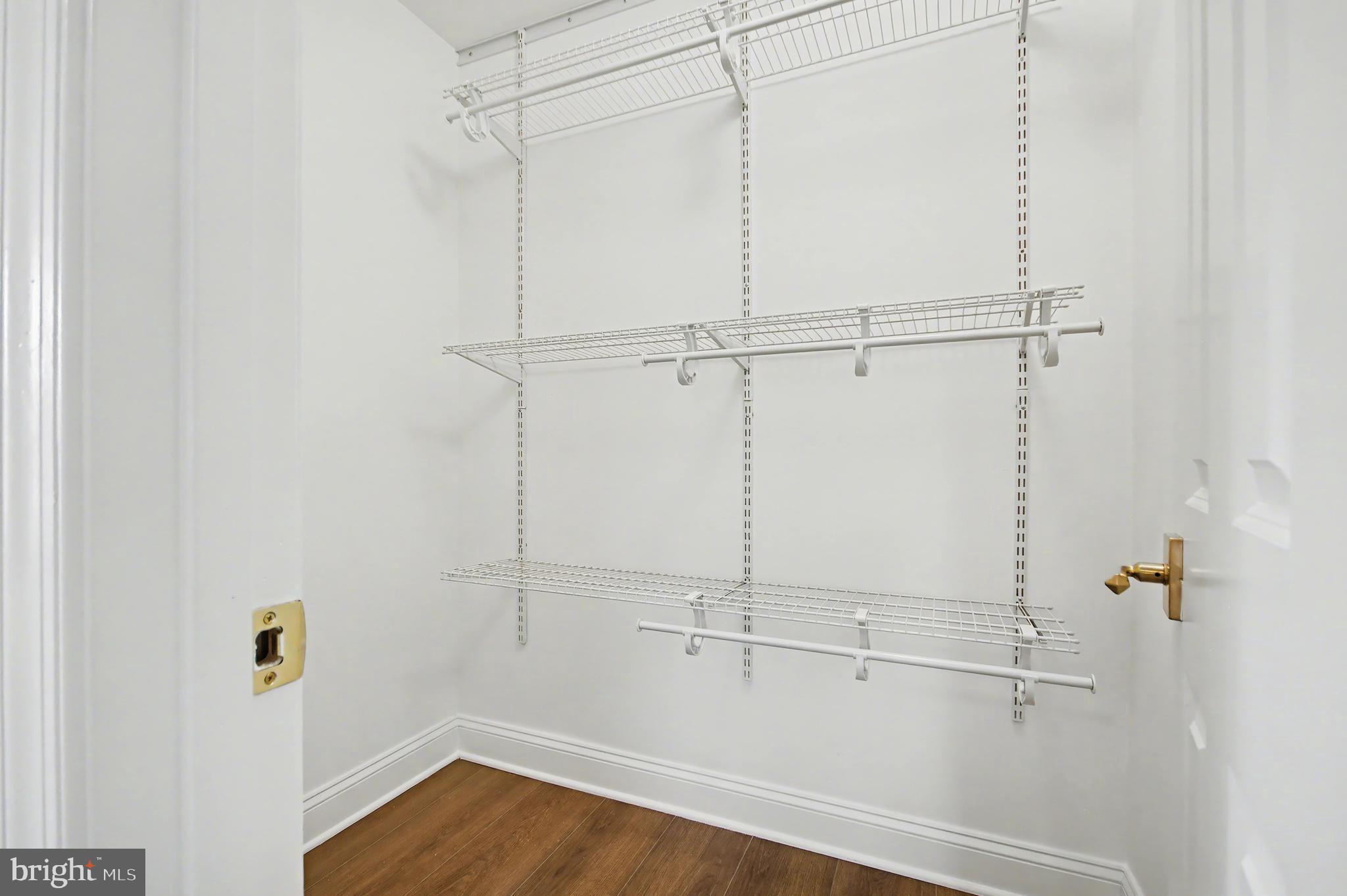 HILLSMERE ESTATES - Residential