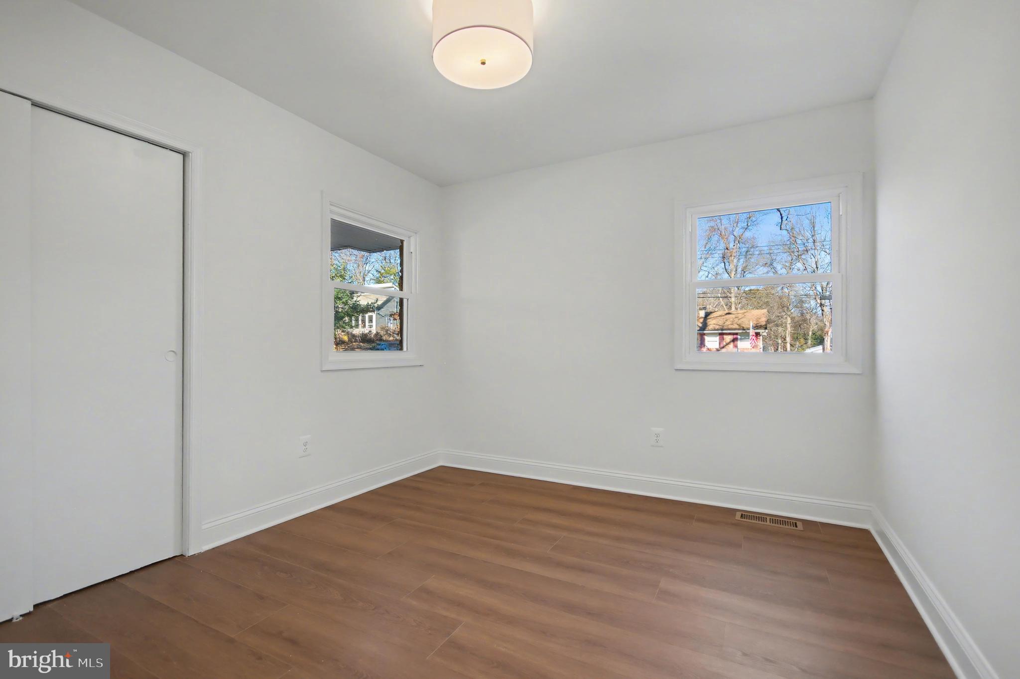 HILLSMERE ESTATES - Residential