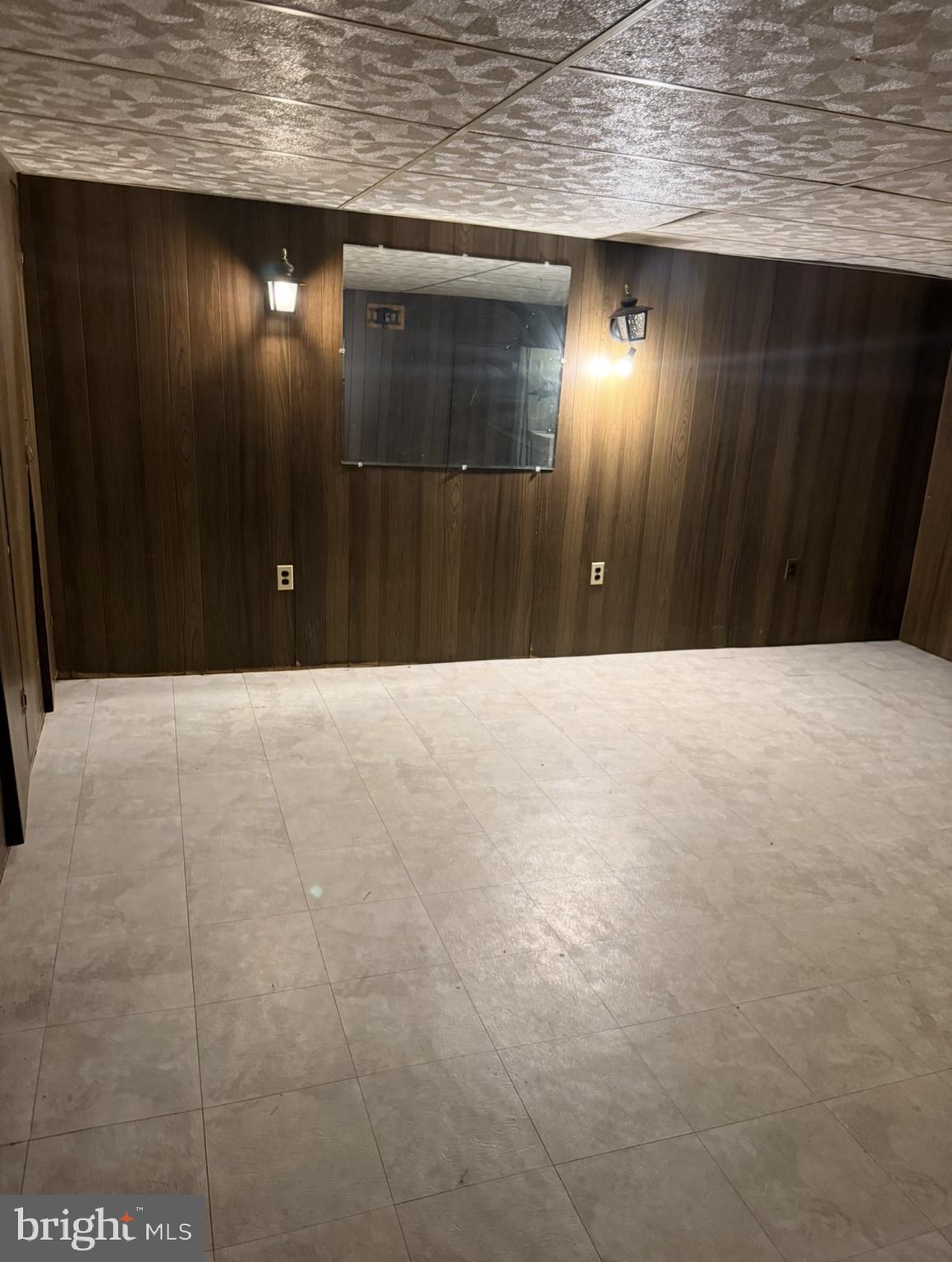 COLLINGDALE - Residential