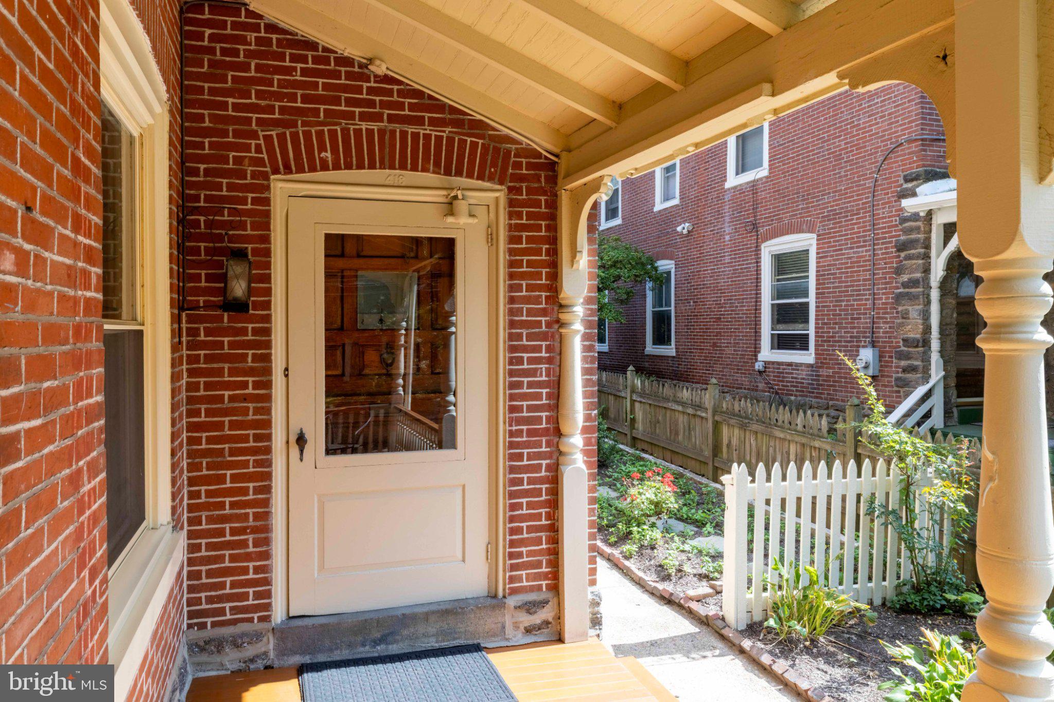 418 W PRICE STREET
