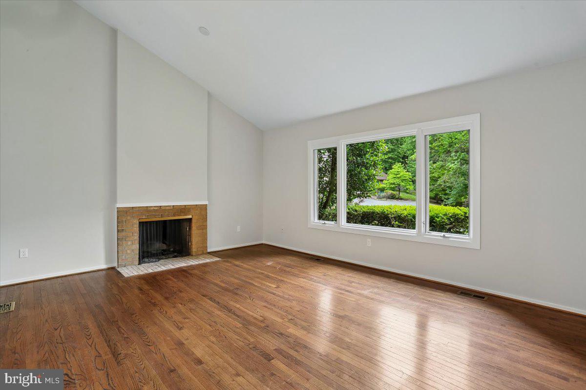 PT BETHESDA OUT RES 2 - Residential