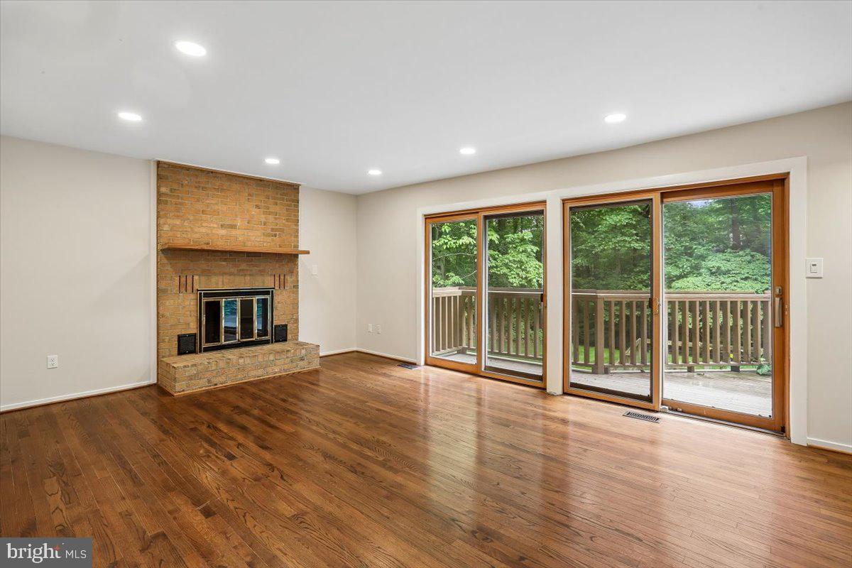 PT BETHESDA OUT RES 2 - Residential