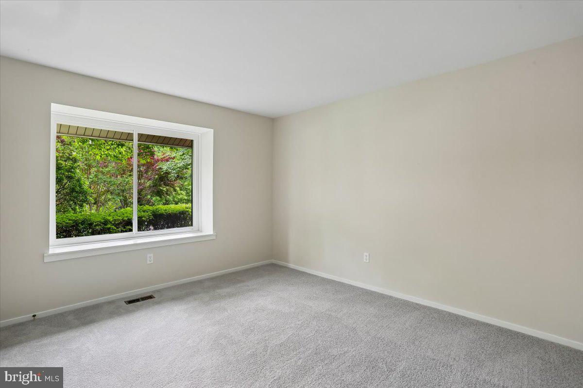 PT BETHESDA OUT RES 2 - Residential