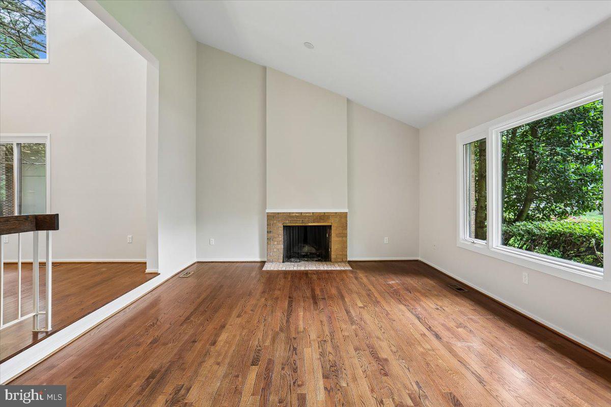 PT BETHESDA OUT RES 2 - Residential