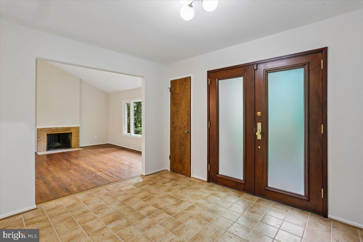 PT BETHESDA OUT RES 2 - Residential