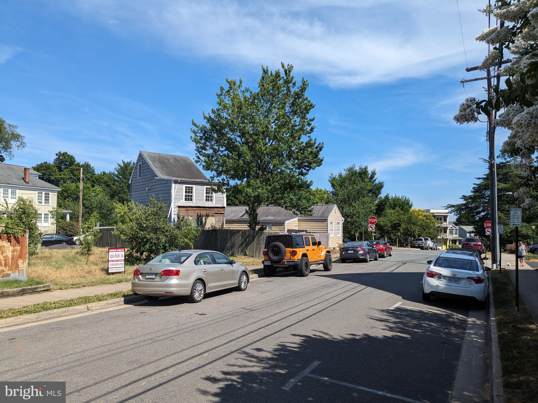 DOWNTOWN FREDERICKSBURG - Commercial Sale