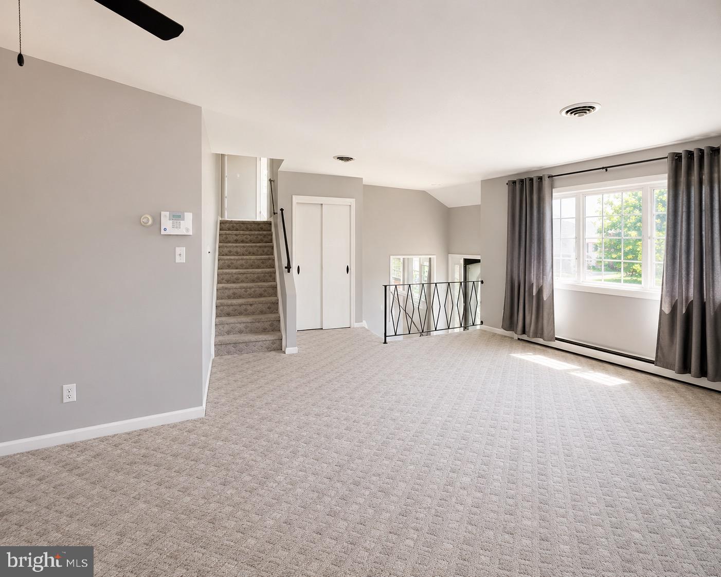 903 JANEKA LANE