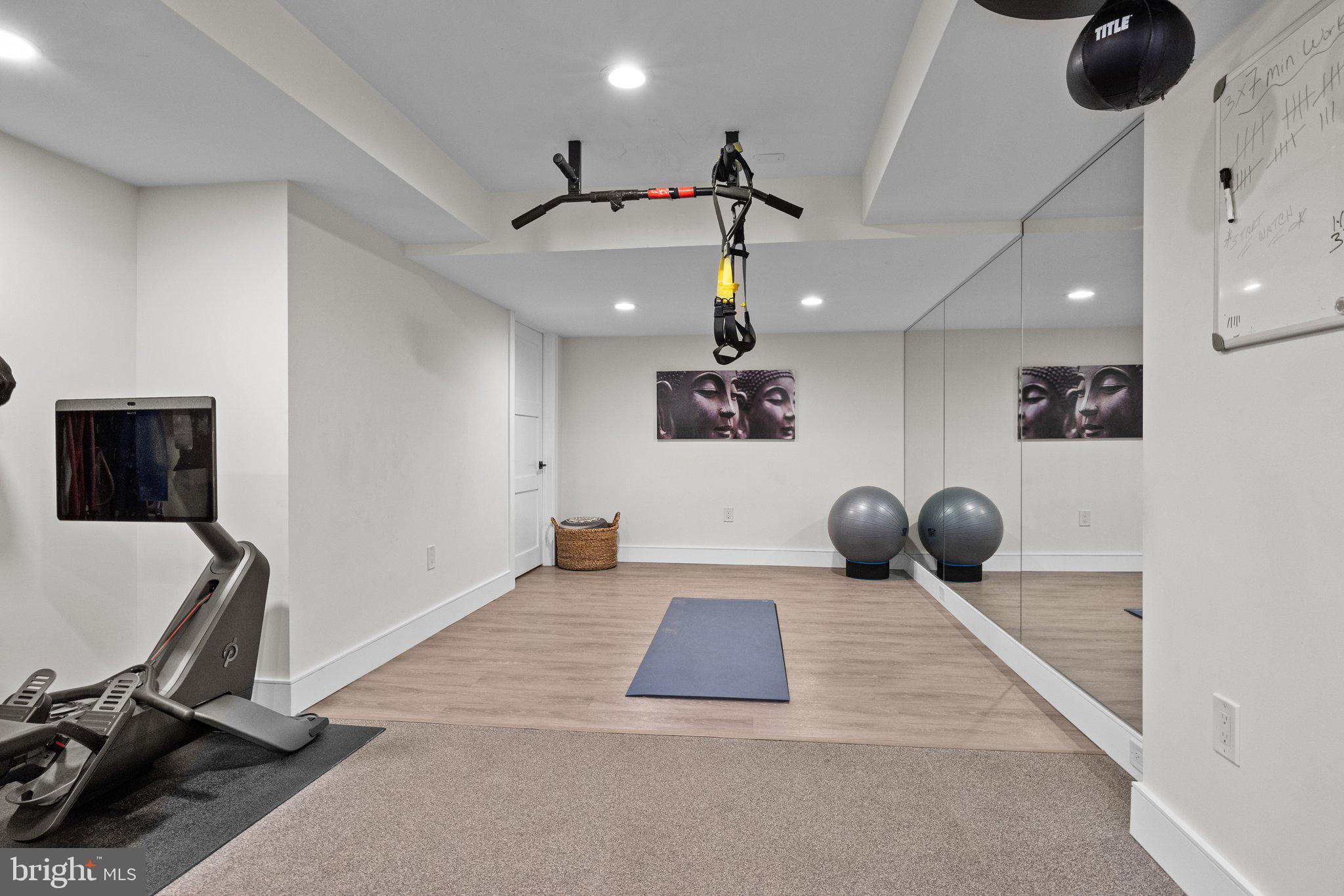 BUCKINGHAM - Residential