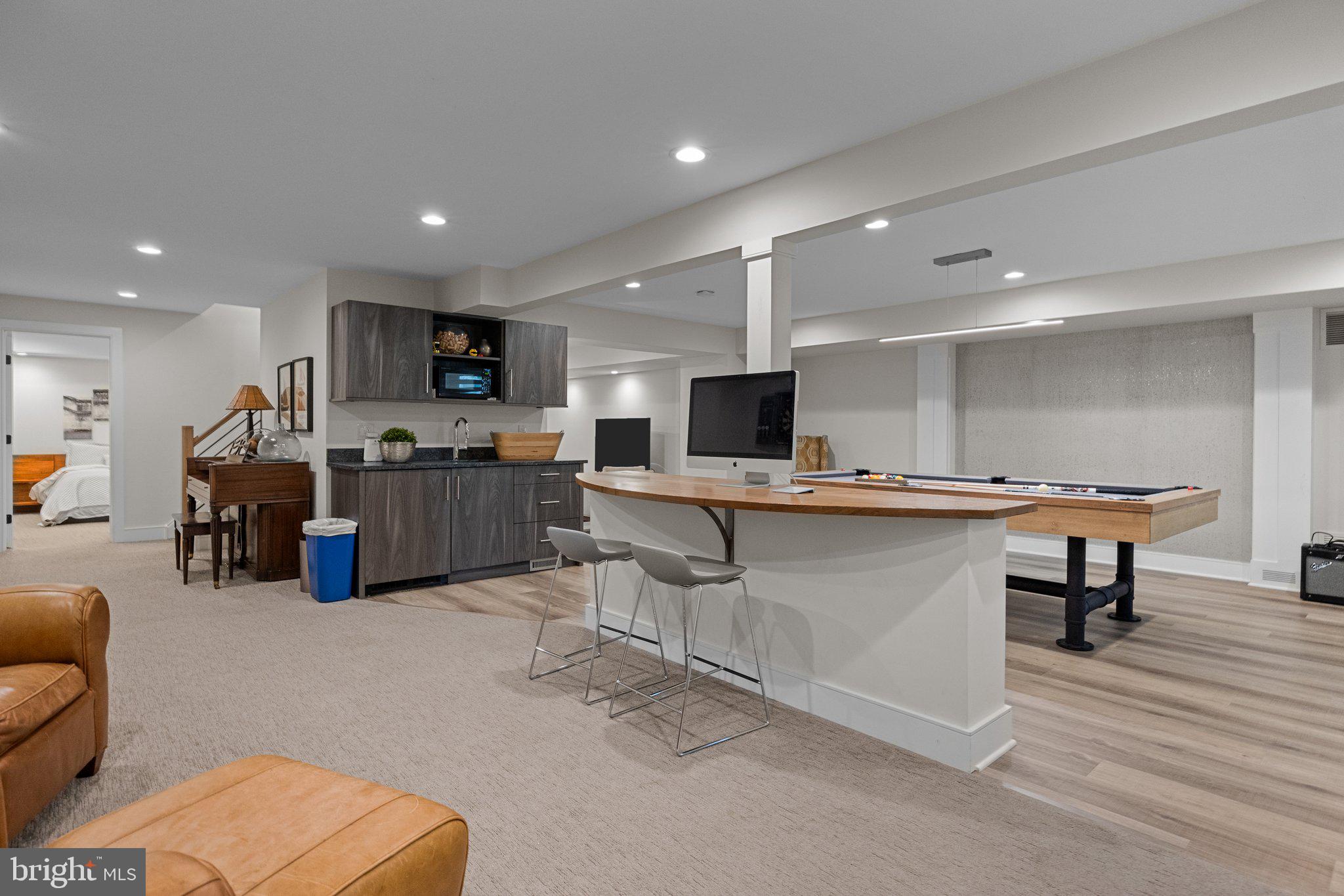 BUCKINGHAM - Residential