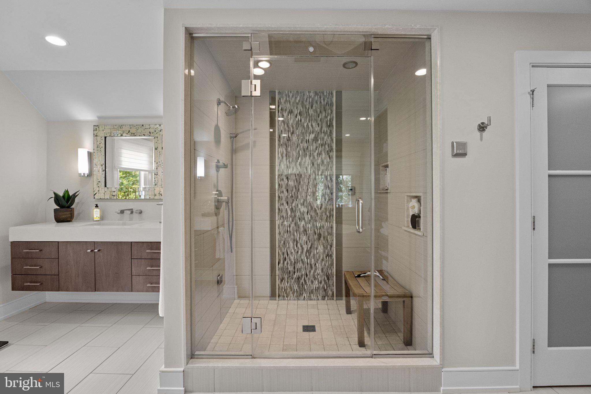 BUCKINGHAM - Residential