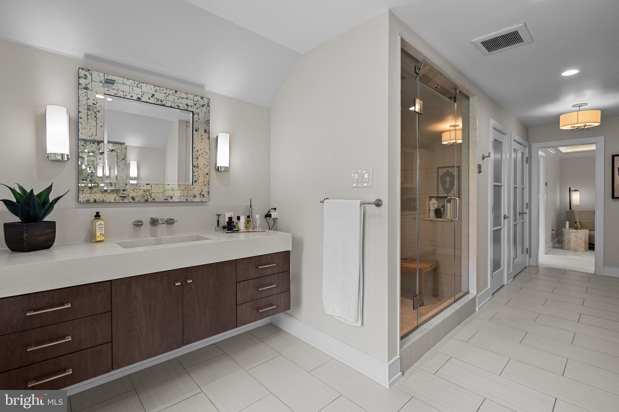 BUCKINGHAM - Residential