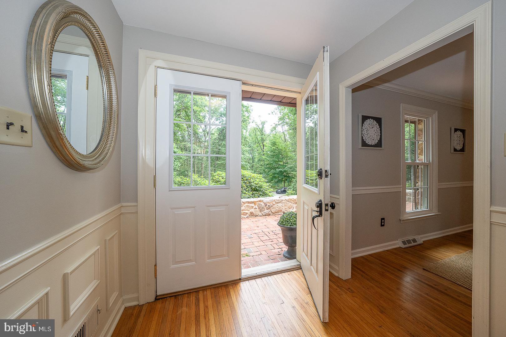 512 CONESTOGA ROAD