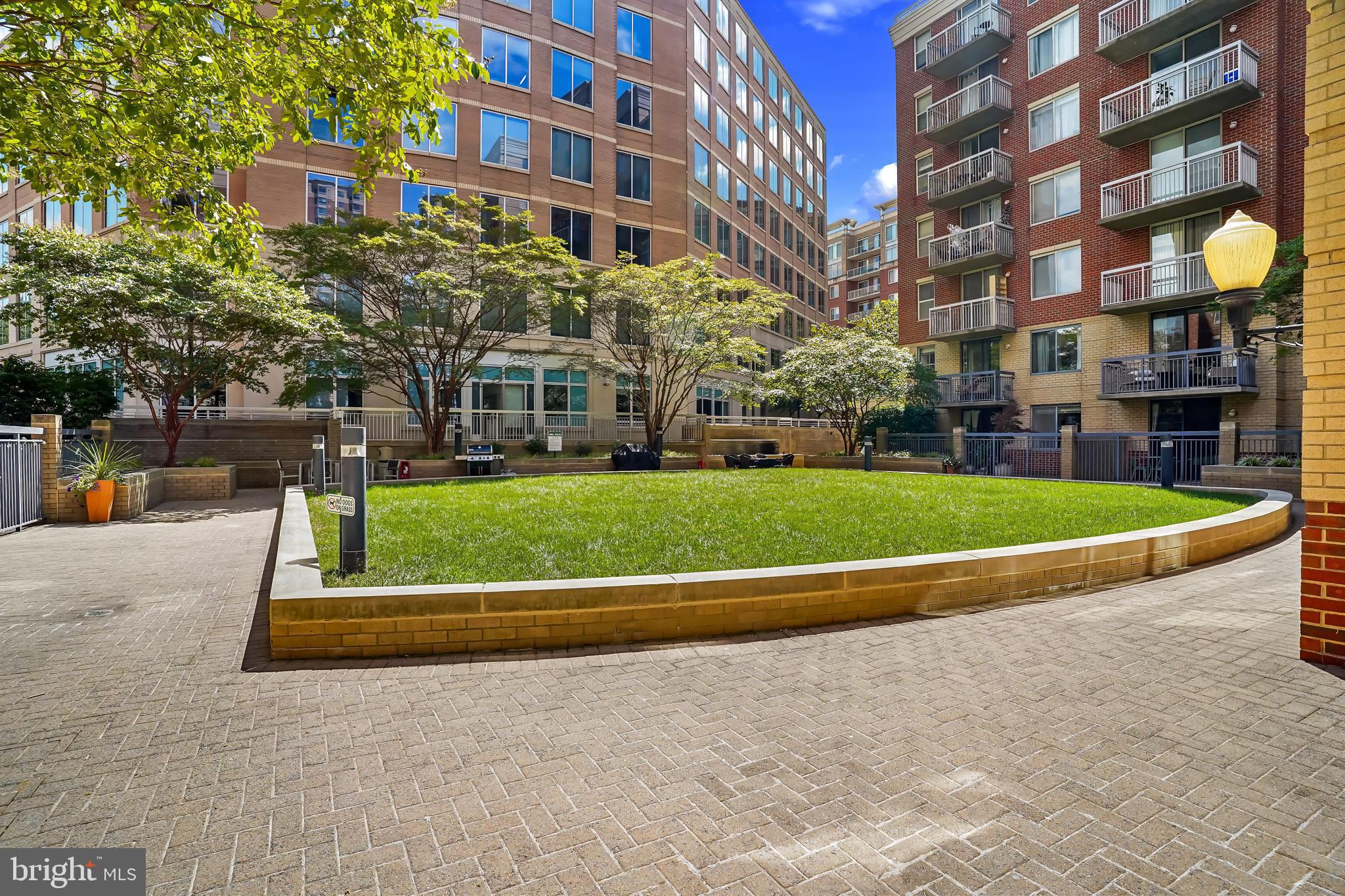 3830 9TH STREET N 504W