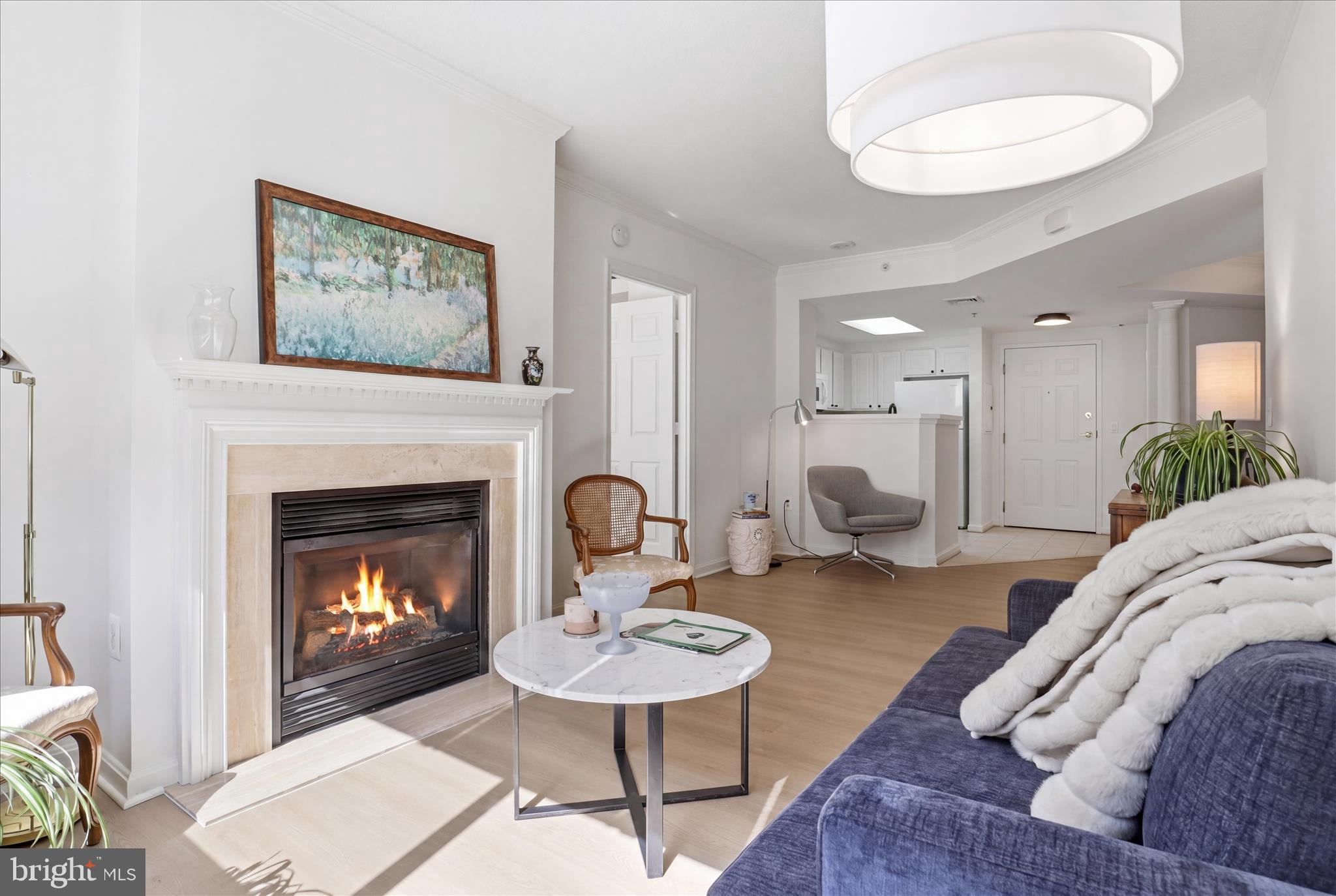 LEXINGTON SQUARE - Residential