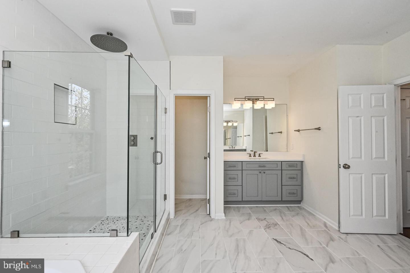 REITER SUB - Residential Lease