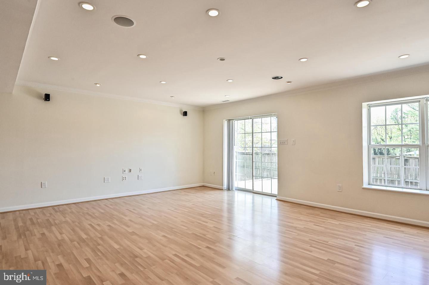 REITER SUB - Residential Lease