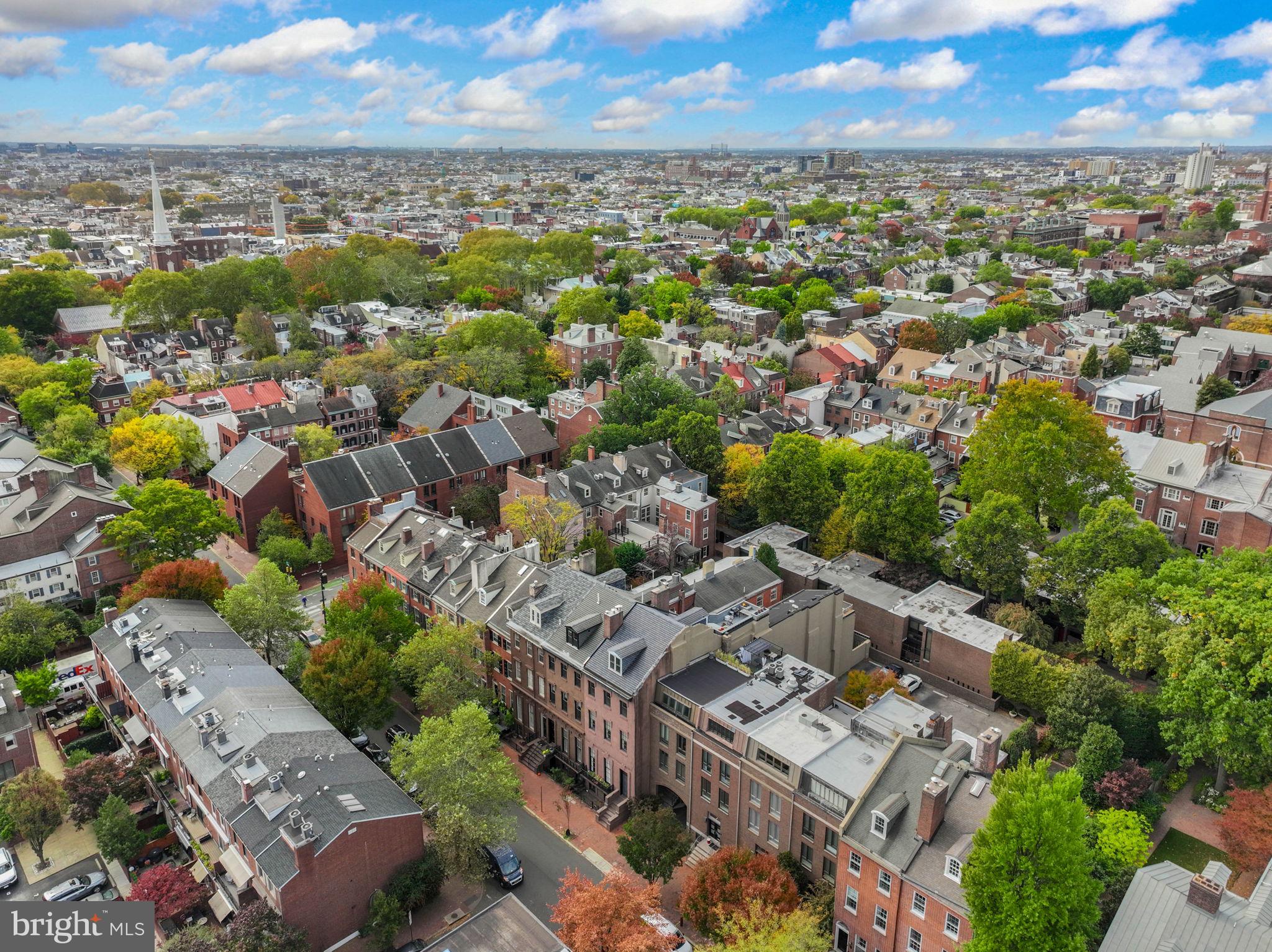 SOCIETY HILL - Residential