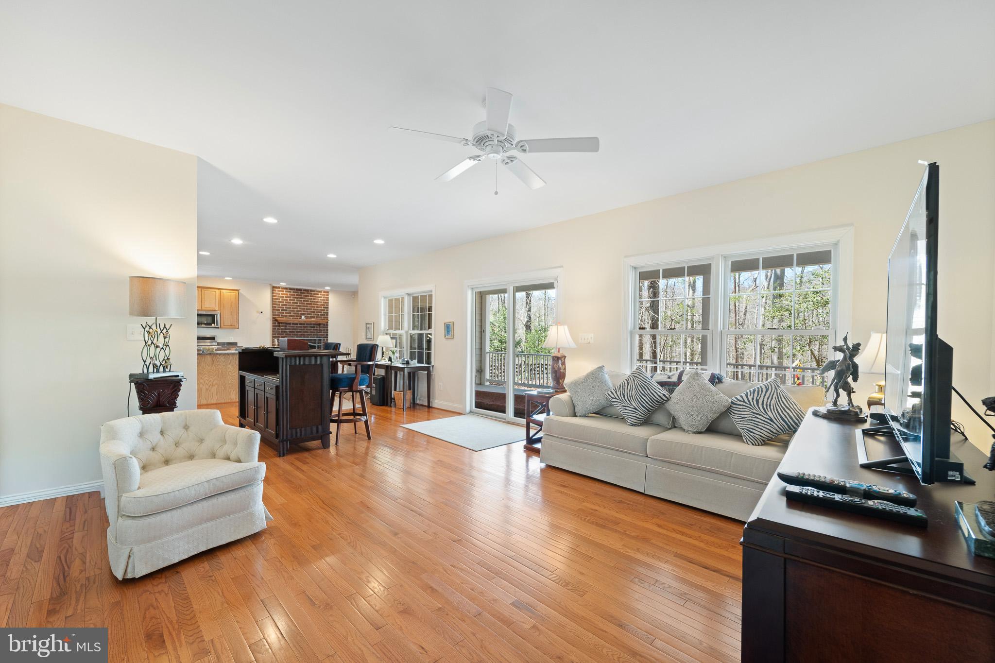 LOTHIAN - Residential