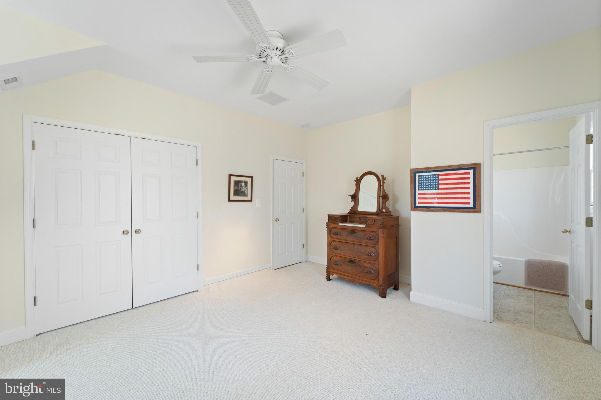 LOTHIAN - Residential