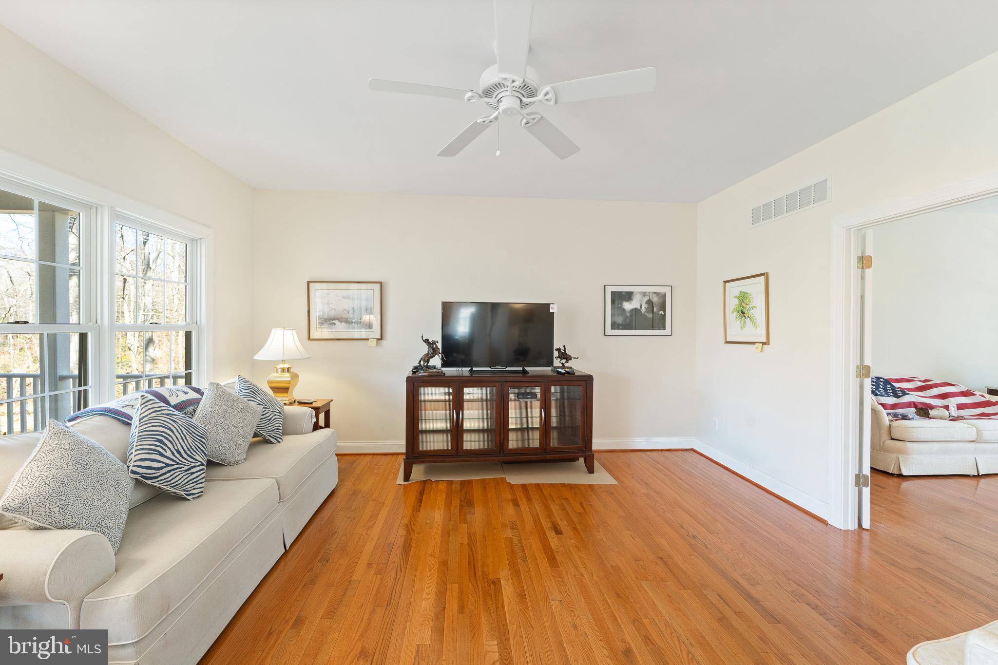 LOTHIAN - Residential