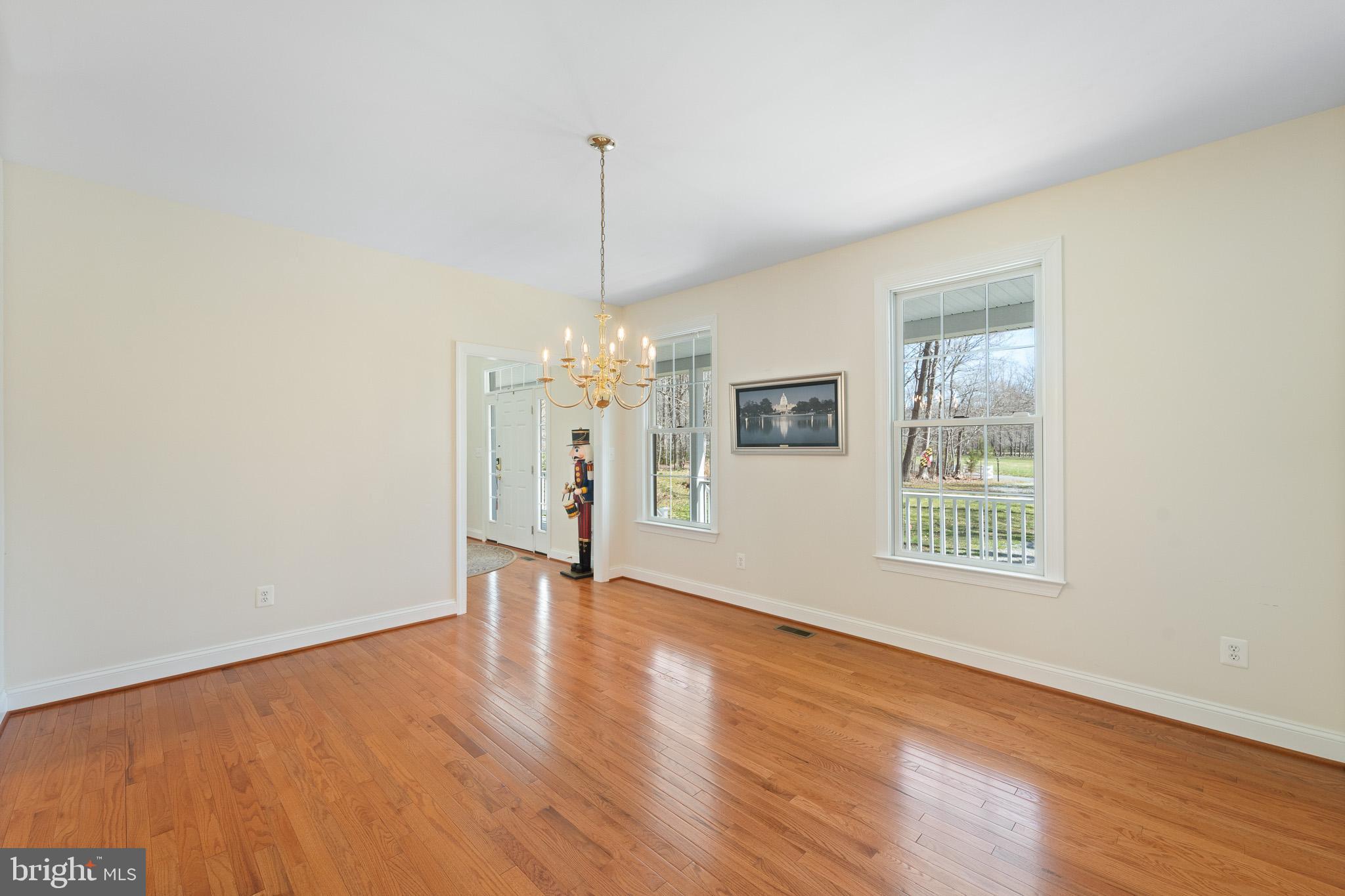 LOTHIAN - Residential