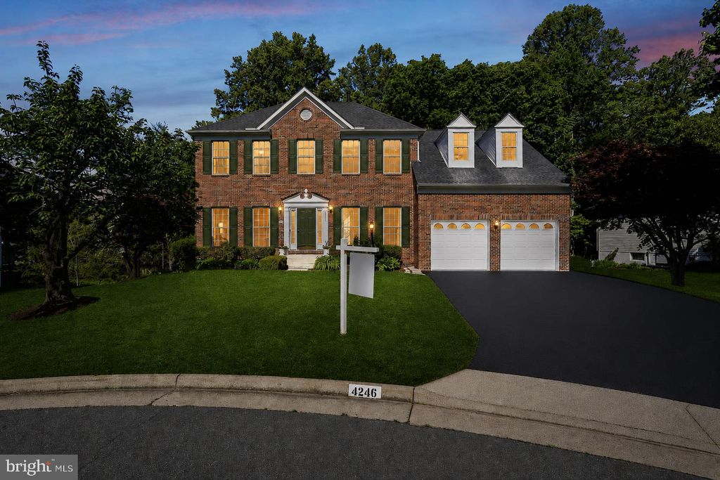 Photo of 4246 Wiltshire Place, DUMFRIES, VA 22025 (MLS # VAPW2119342)