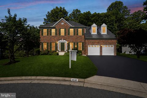 Photo of 4246 Wiltshire Place, DUMFRIES, VA 22025 (MLS # VAPW2119342)