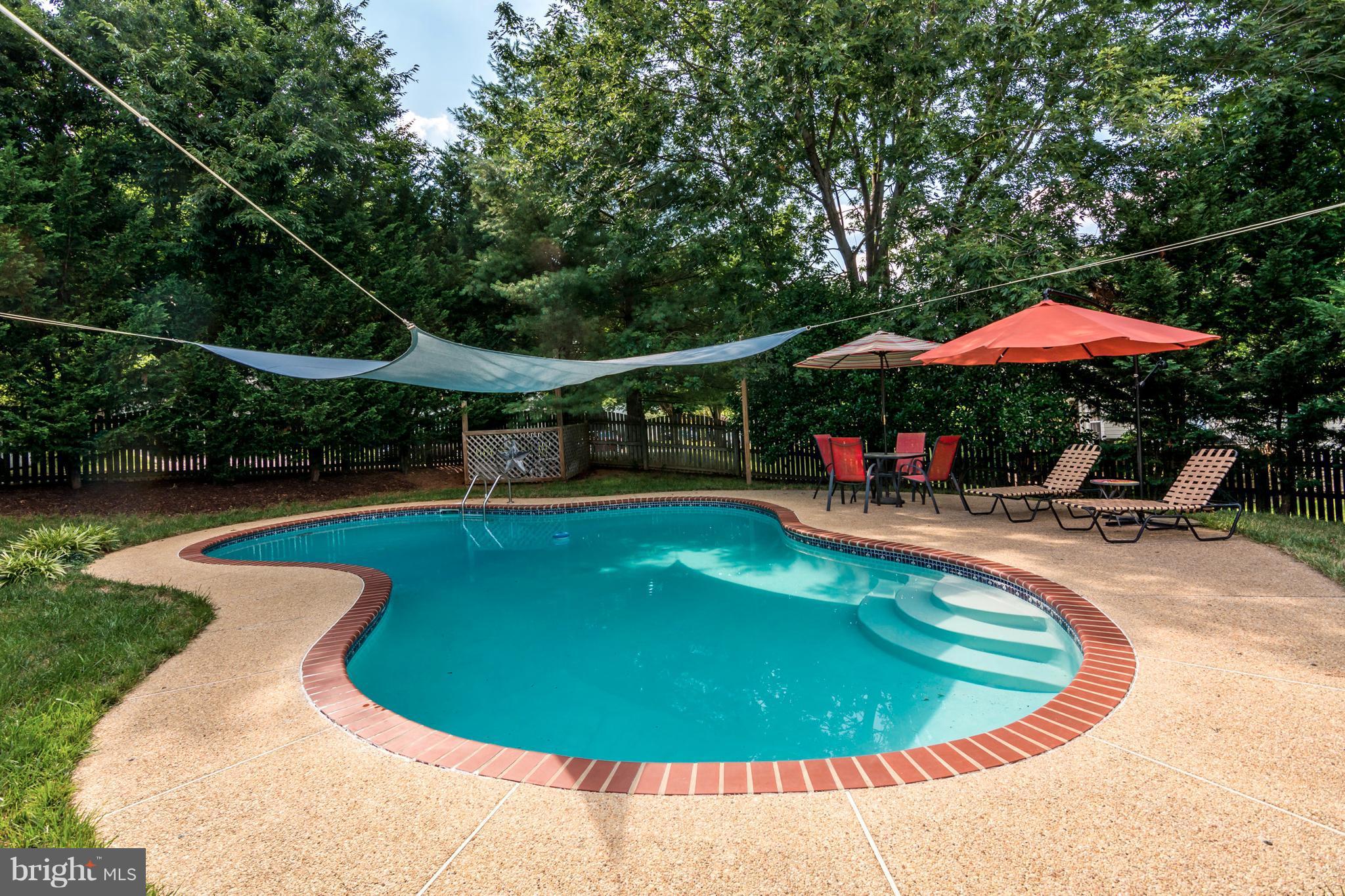 CHAPMAN FARM AT CROFTON - Residential